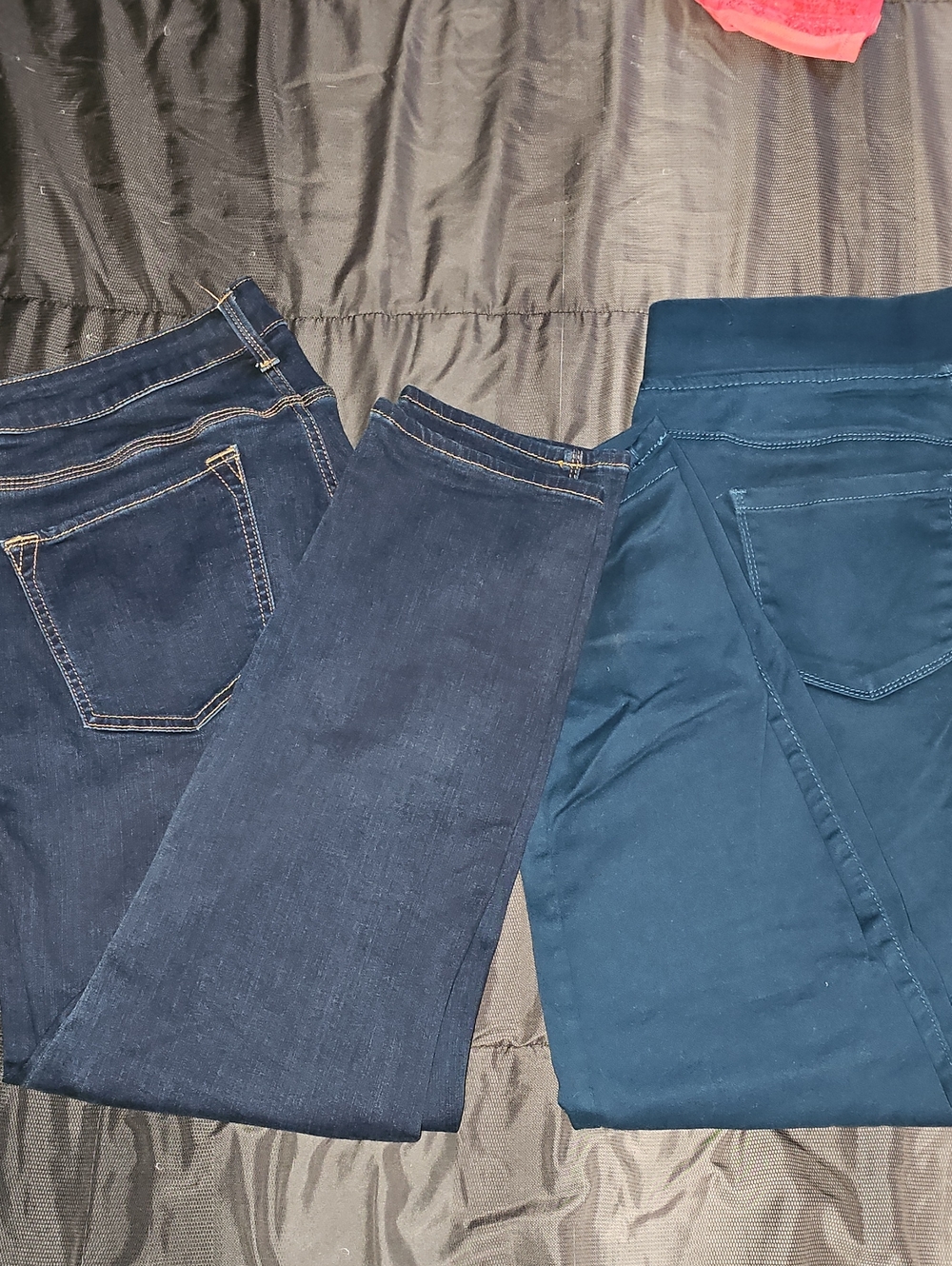 Avenue Women’s Dark Blue & Teal Skinny Jeans